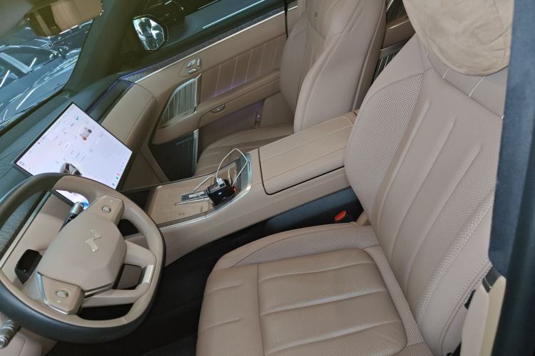 Used ONVO Luxeed L90 