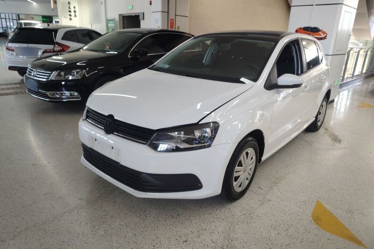 Used Volkswagen Polo 2016 1.4L Manual Fashion Model