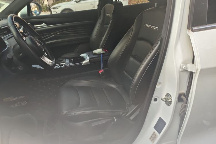 Used Dongfeng Fengon ix5 2019 220T CVT ZhiShang Trim China V Standard
