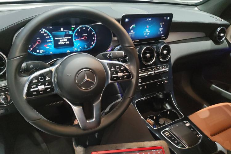 Used Mercedes-Benz GLC Coupe 2023 GLC 260 4MATIC Coupe SUV
