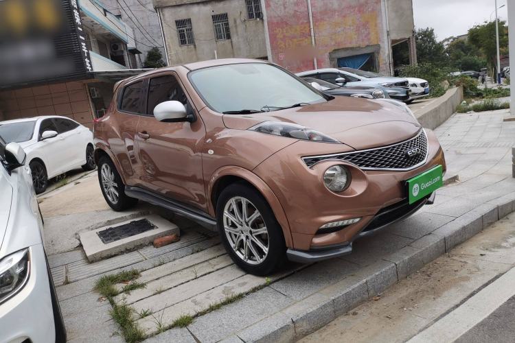 Used Infiniti ESQ 2014 1.6L Spontaneous Edition
