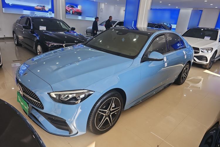 Used Mercedes-Benz C-Class 2023 Restyled C 260 L Night Edition Sports Version