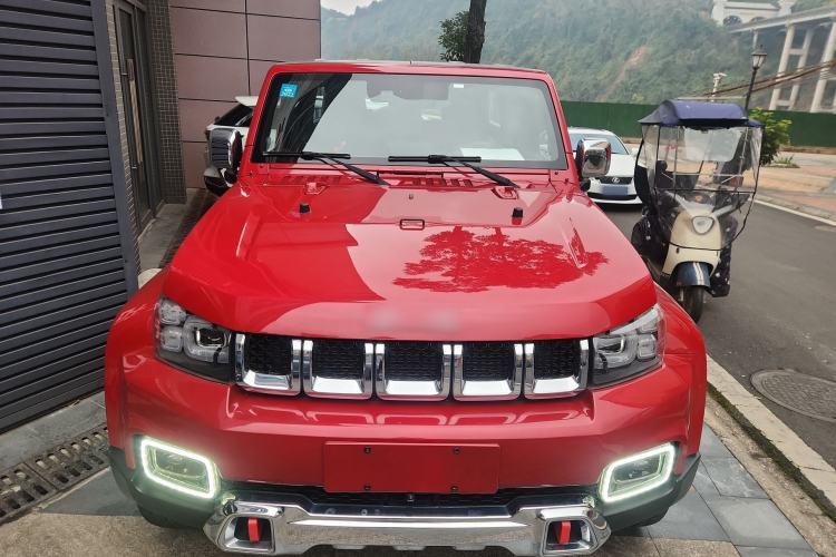 Used  BJ40 2018 PLUS 2.3T Automatic Four-Wheel Drive Flagship Version China V Emission Standard