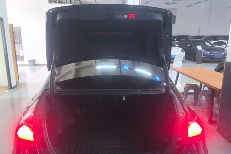 Used Mercedes-Benz E-Class (Import) 2024 E 300 Luxury Sport Edition