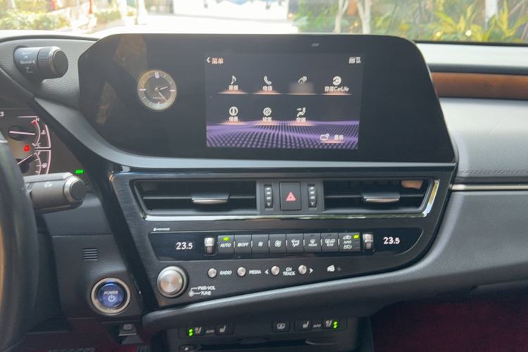 Used Lexus ES 2021 300h Premium Edition
