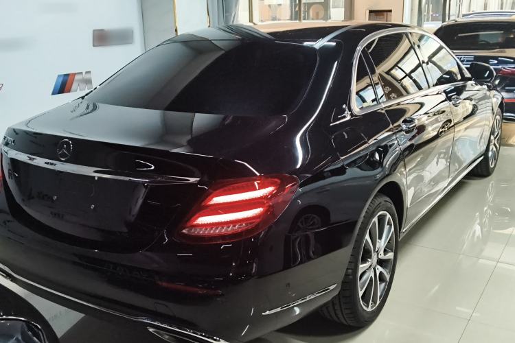 Used Mercedes-Benz E-Class 2016 E 300 L Stylish Model