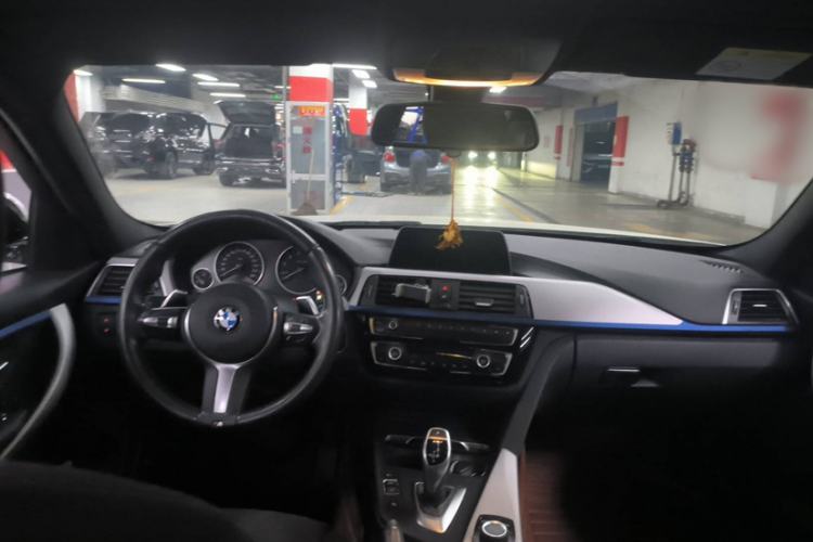 Used BMW 3 Series 2018 320i M Sport Package