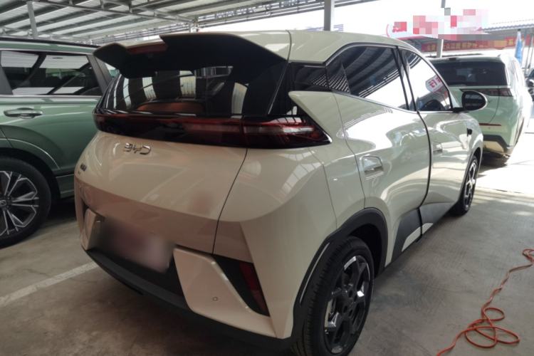 Used BYD Seagull 2025 Smart Drive Version 305 km Freedom Edition
