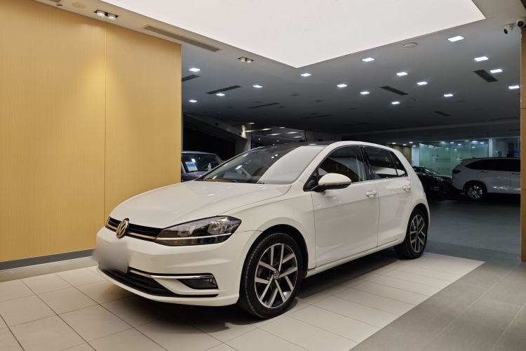 Used Volkswagen Golf 2018 230TSI Automatic Luxury Version