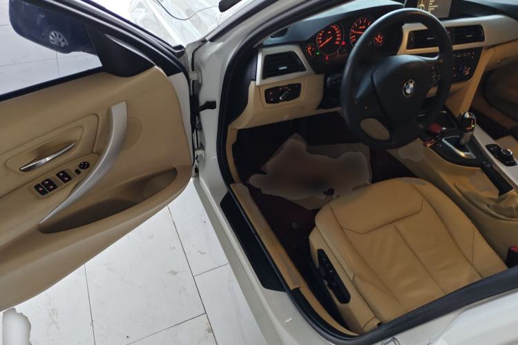 Used BMW 3 Series 2014 320i Sport Edition
