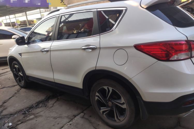 Used Dongfeng Aeolus AX7 2016 2.0L Automatic Zhiyi Trim
