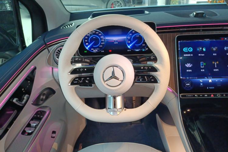 Used Mercedes-Benz EQE SUV 2023 350 4MATIC Luxury Edition
