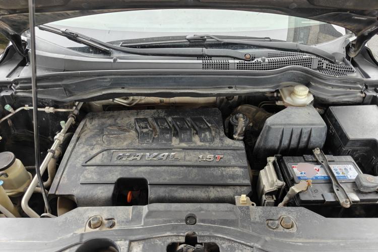 Used Haval H6 2015 Upgraded Model 1.5T Manual Two-Wheel Drive Elite Version
