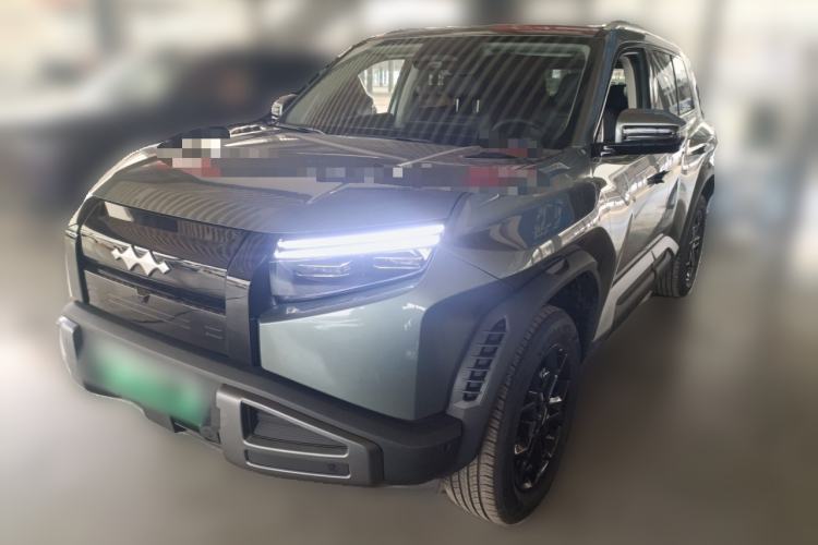 Used Formula Leopard Titanium 3 2025 501 km Range Rear-Wheel Drive Intelligent Driving Max Edition