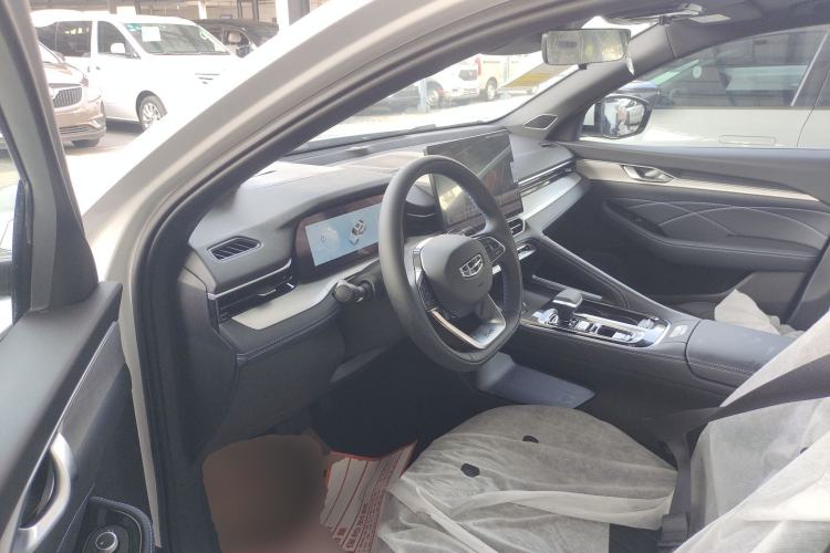 Used Geely Auto Preface 
