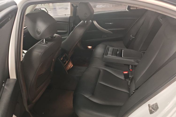 Used BMW 3 Series 2016 320Li Ambition Model
