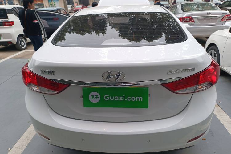 Used Hyundai Elantra 2015 1.6L Automatic Leading Model
