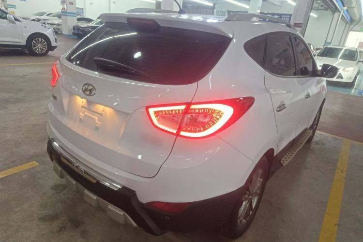 Used Hyundai ix35 2013 2.0L Automatic Two-Wheel Drive Smart GLS China IV Standard
