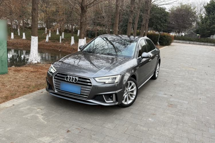 Used Audi A4L 2019 40 TFSI Fashion Edition China VI Emission Standard