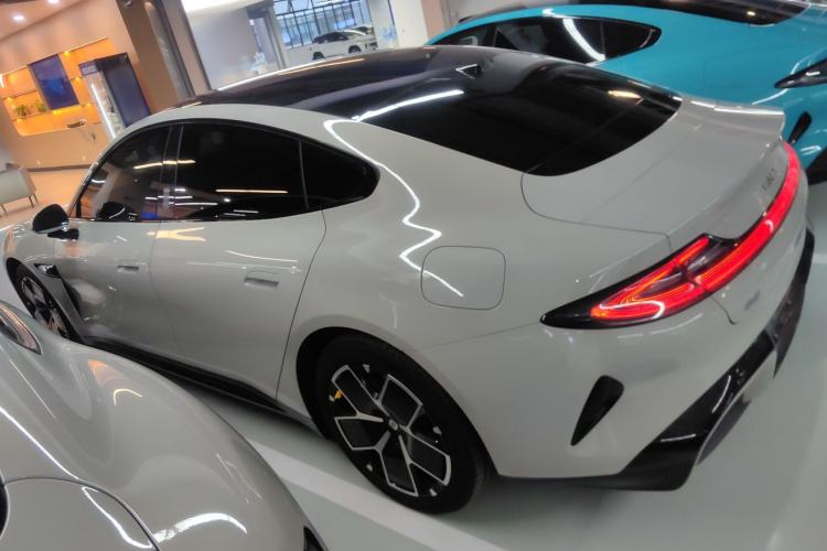 Used  SU7 2024 Rear-Drive Long-Range Intelligent Driving Version
