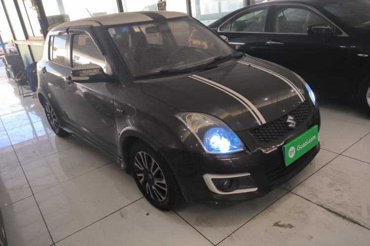 Used Suzuki Swift 2015 1.5L Automatic Limited Edition
