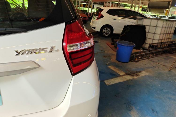 Used Toyota YARiS L 2019 1.5E CVT Dynamic Edition China VI compliant
