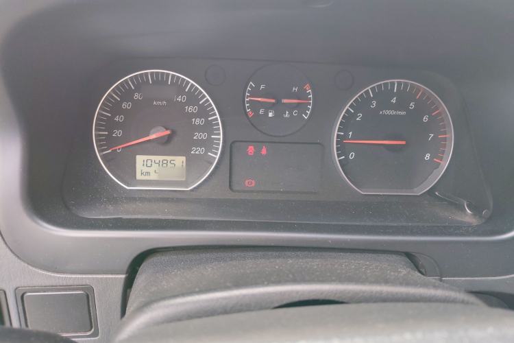 Used Jinbei Grace 2016 2.0L Express Utility Model
