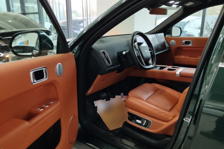 Used Li Auto L8 2023 Pro Model
