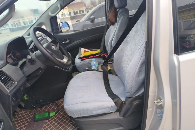 Used  M4 2019 Business & Travel Series 2.0L Manual Speed Edition China VI Standard