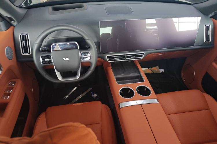 Used Li Auto L8 2024 Max
