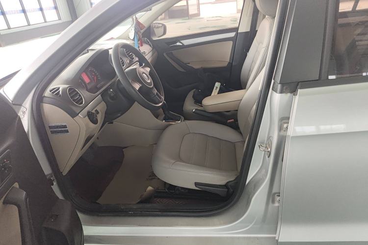 Used Volkswagen Jetta 2015 1.6L Automatic Comfort Model
