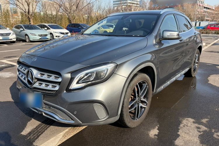 Used Mercedes-Benz GLA 2017 GLA 200 Fashion Model
