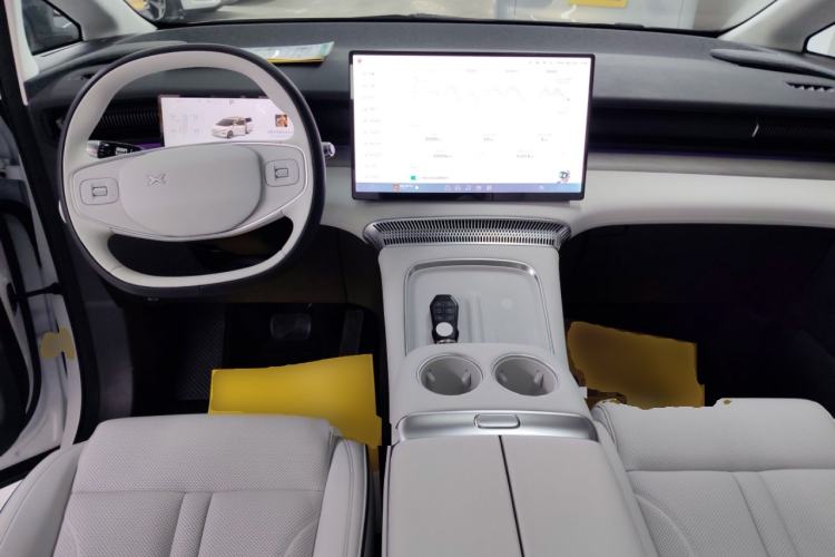 Used XPeng X9 2024 640 All-Wheel Drive High-Performance Max
