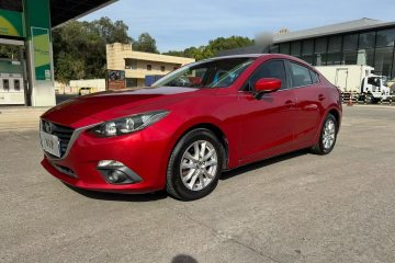 Used Mazda Mazda 3 Axela 2016 Sedan 1.5L Automatic Luxury Model