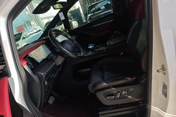 Used GAC Trumpchi M8 2023 Zongshi Series 400T Ultimate Edition
