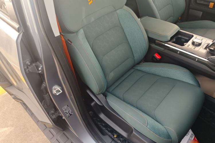 Used Jetour Traveler 2023 2.0T All-Wheel-Drive CrossPRO
