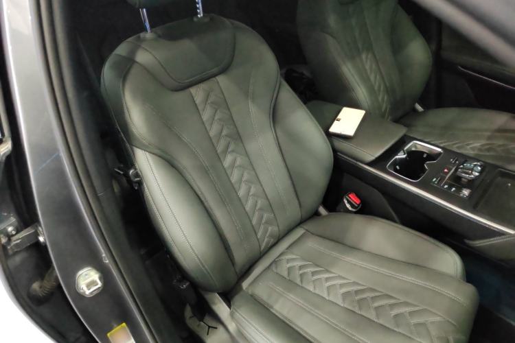 Used BYD Song L DM-i 2025 Intelligent Driving Version 112 km Beyond-Range Type
