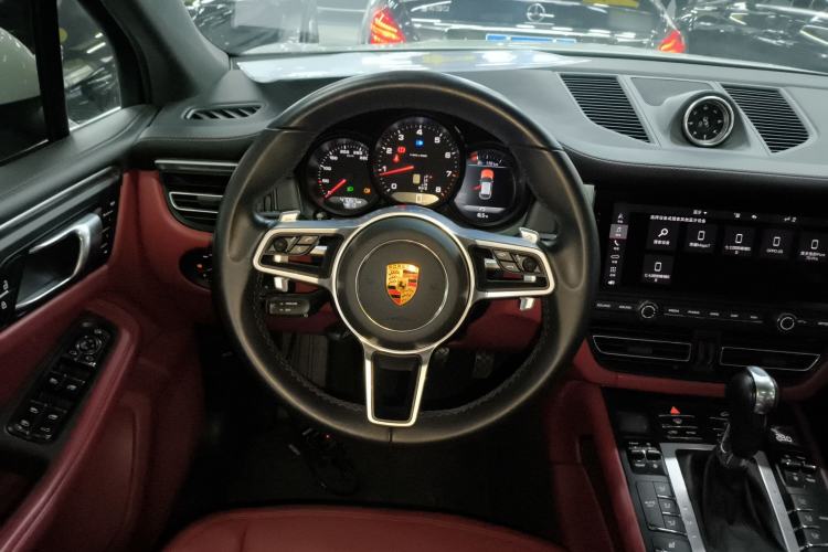 Used Porsche Macan 2018 Macan 2.0T
