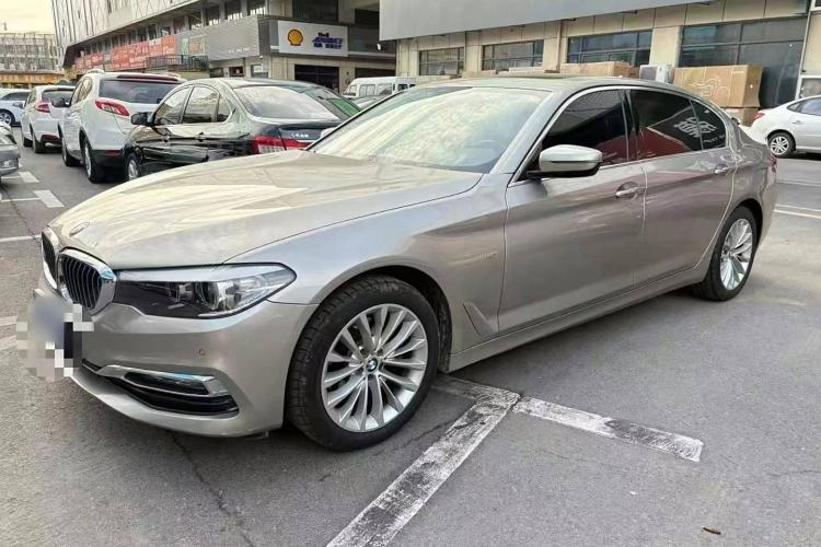 Used BMW 5 Series 2018 525Li Luxury Package
