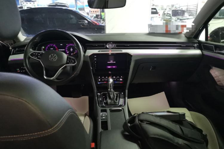 Used Volkswagen Magotan 2023 2 Million Units Commemorative Edition 330TSI DSG Luxury Version
