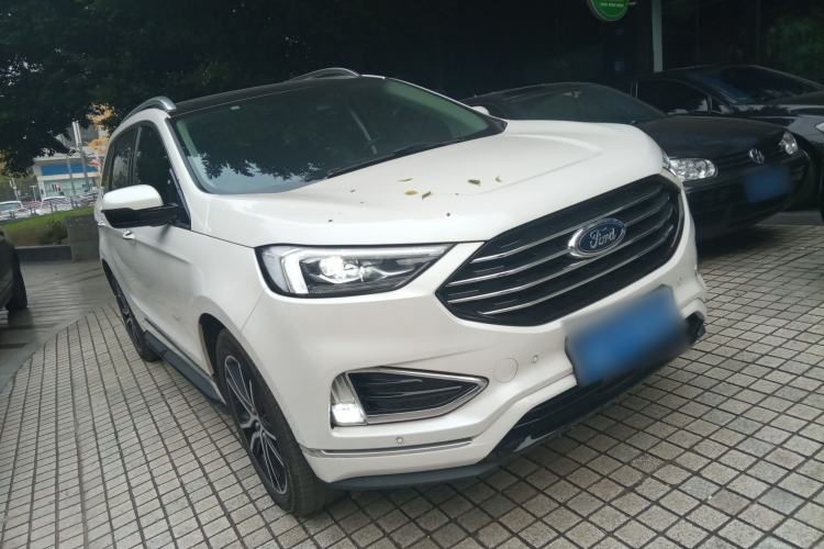 Used Ford Edge 2020 EcoBoost 245 Two-Wheel Drive Titanium 7-Seater
