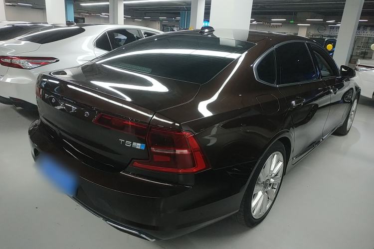 Used Volvo S90 2017 T5 Smart Luxury Edition