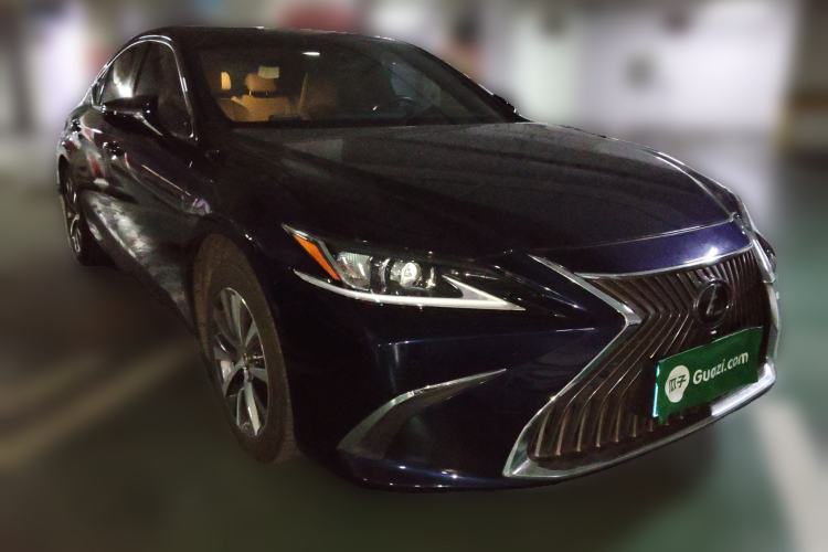 Used Lexus ES 2020 200 Excellence Edition