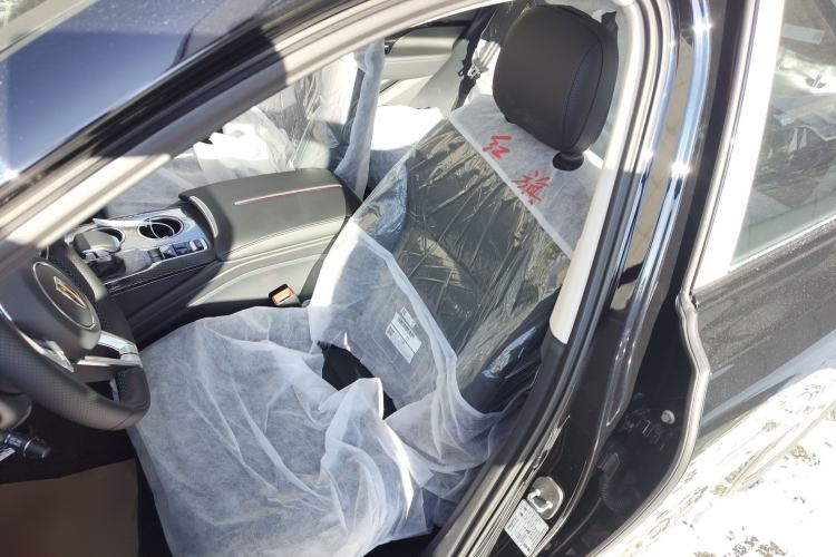 Used Hongqi HS3 PHEV 
