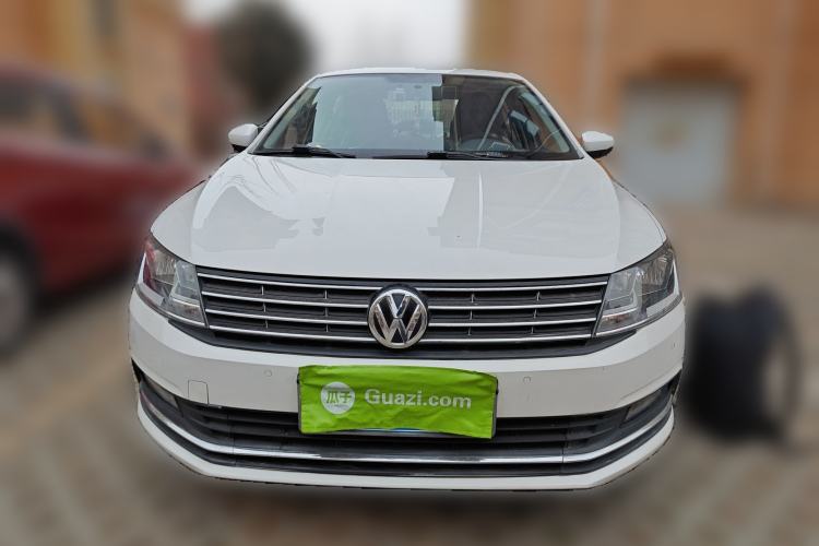 Used Volkswagen Lavida 2015 1.6L Automatic Comfort Edition