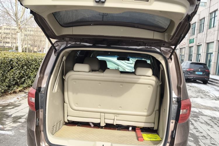 Used Buick GL8 2018 28T Luxury Model China VI Standard
