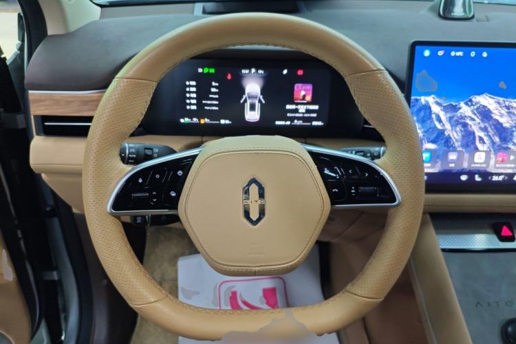 Used Hima AITO M7 2024 1.5T Intelligent Driving 4WD Max Edition 5 Seats