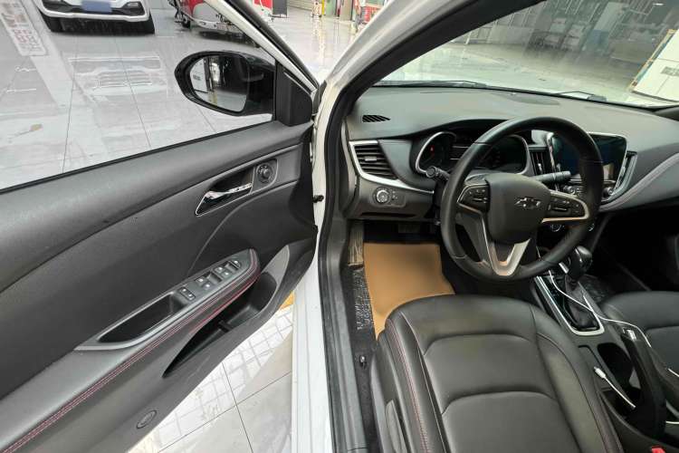 Used Chevrolet Monza 2020 Light Hybrid RS 330T Automatic Comfort Edition
