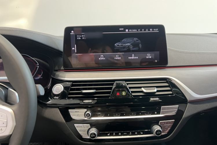 Used BMW 5 Series 2023 Restyled 530Li Leading Edition M Sport Package
