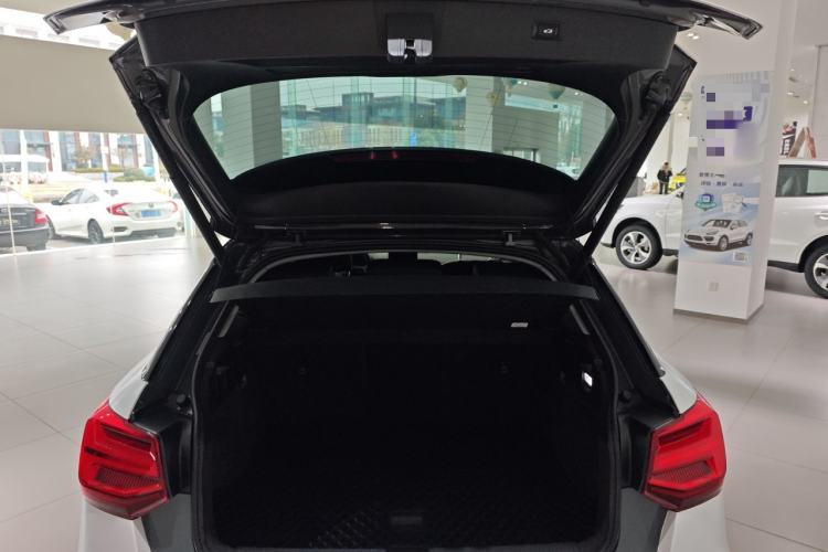 Used Audi Q2L 2020 35 TFSI Fashionable and Elegant Model